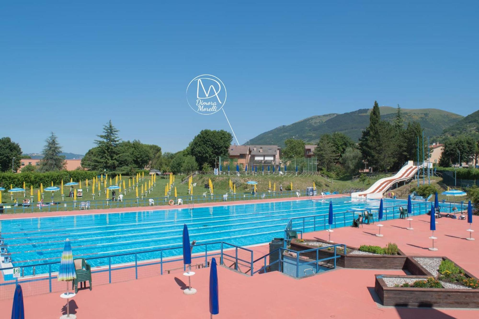 B&B Dimora Morelli グッビオ エクステリア 写真