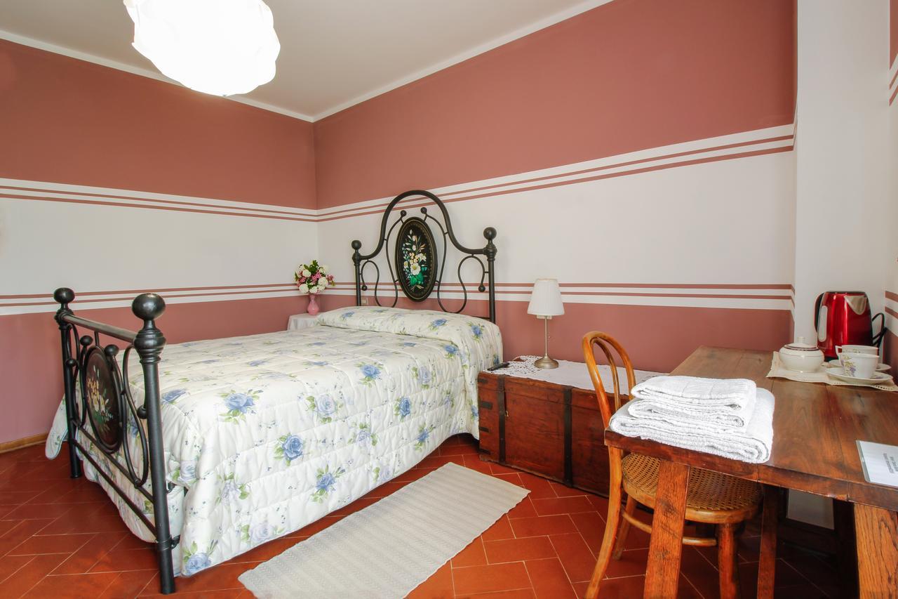 B&B Dimora Morelli グッビオ エクステリア 写真