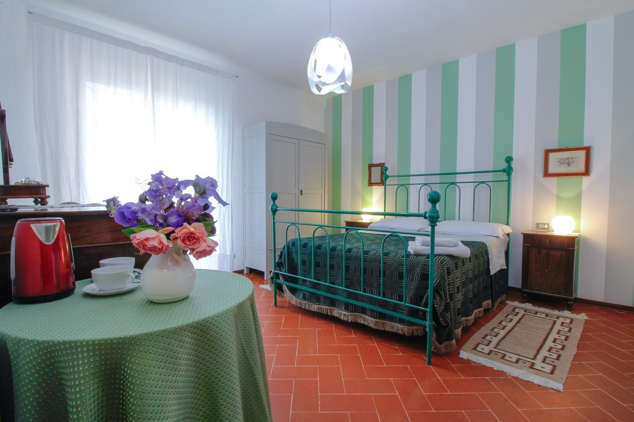 B&B Dimora Morelli グッビオ エクステリア 写真